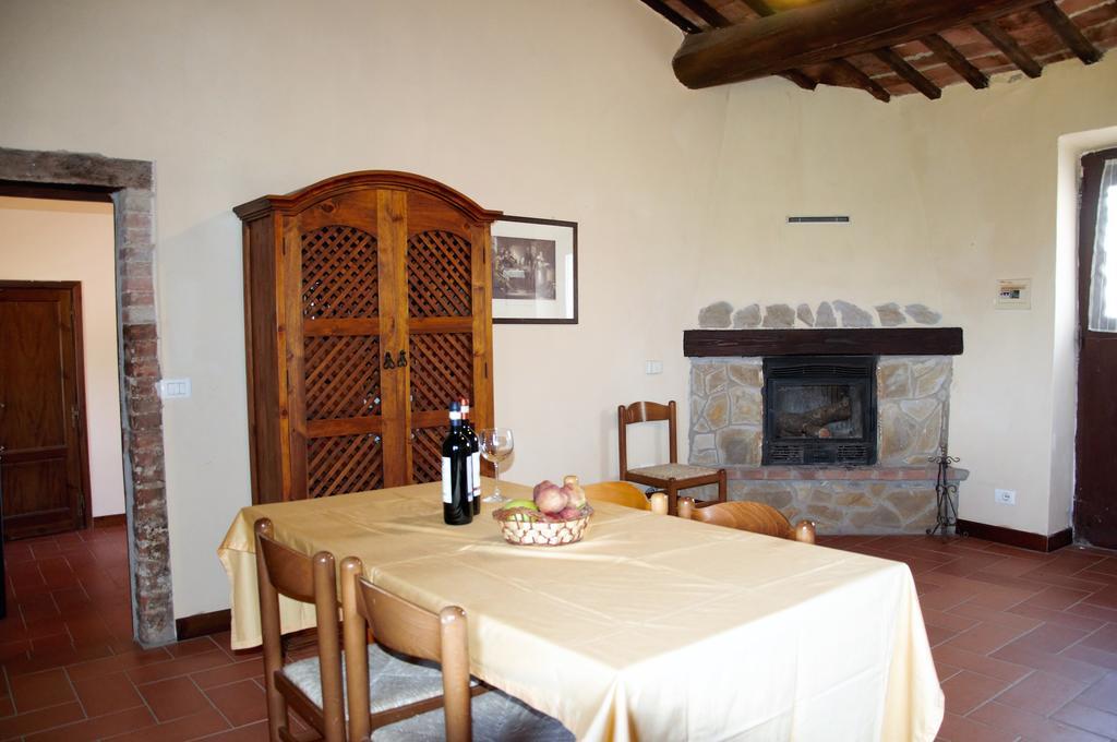 Castello Di Selvole (Adults Only) Guest House Vagliagli Exterior photo