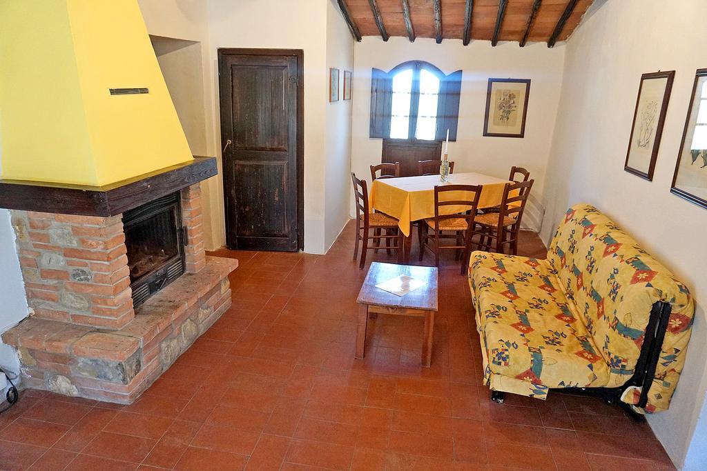 Castello Di Selvole (Adults Only) Guest House Vagliagli Exterior photo