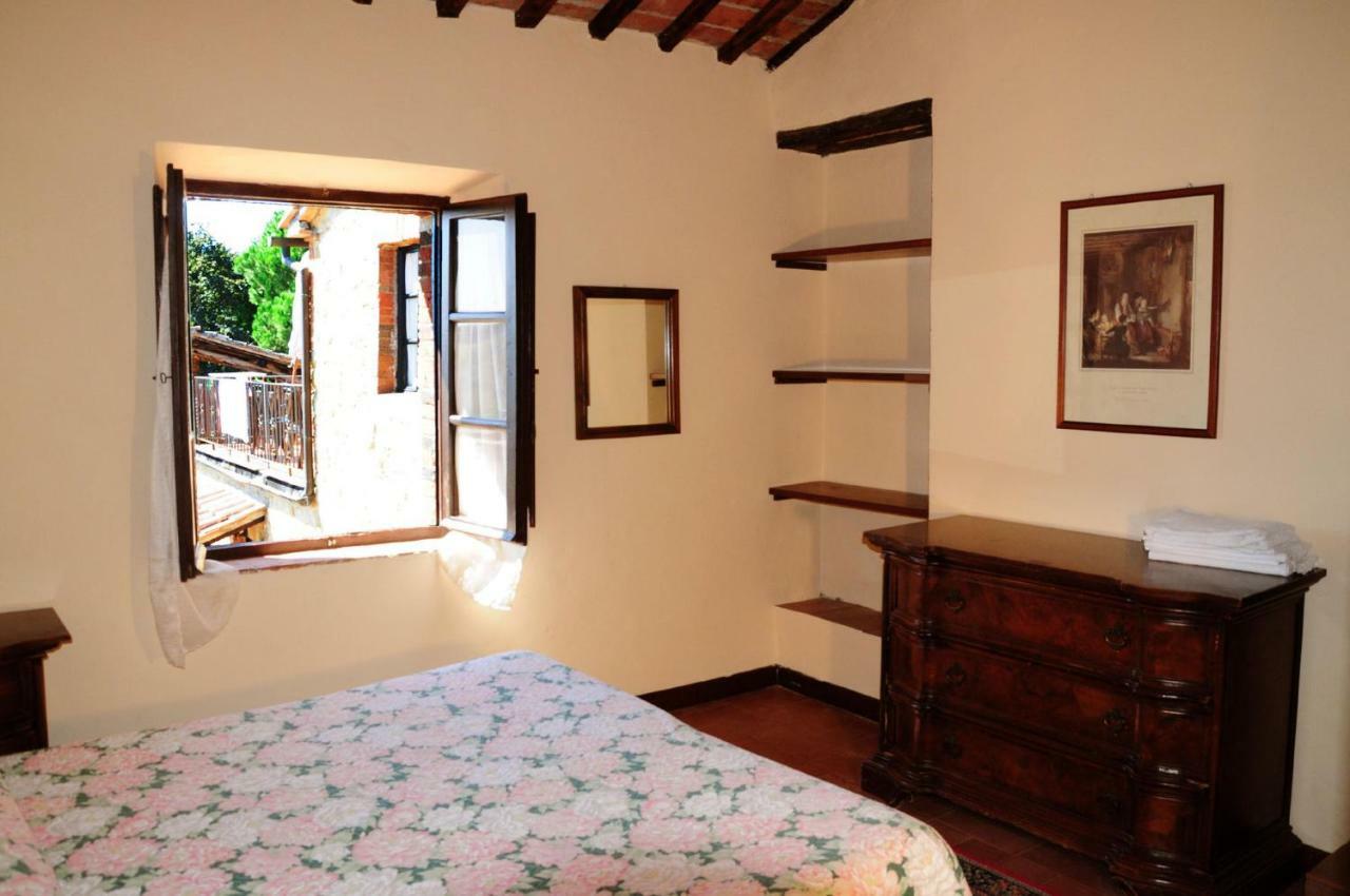 Castello Di Selvole (Adults Only) Guest House Vagliagli Exterior photo